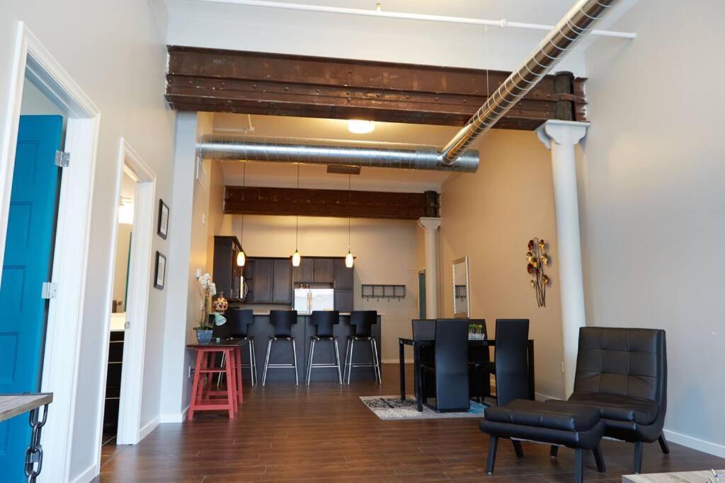 2Br 2Ba Loft In Historic Downtown Kc 호텔 캔자스시티 외부 사진